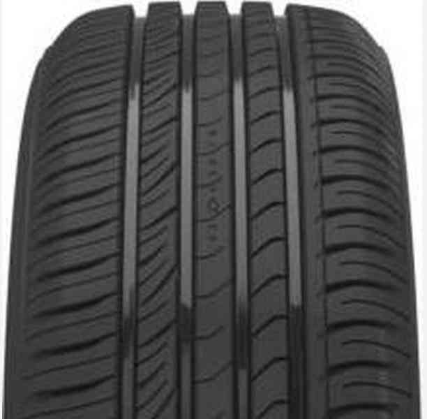 Купить Nokian 20570R15     Шина R15 205/70  Nokian 96T Hakka Green летняя