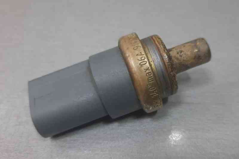 Купить запчасть VAG - 06A919501A 