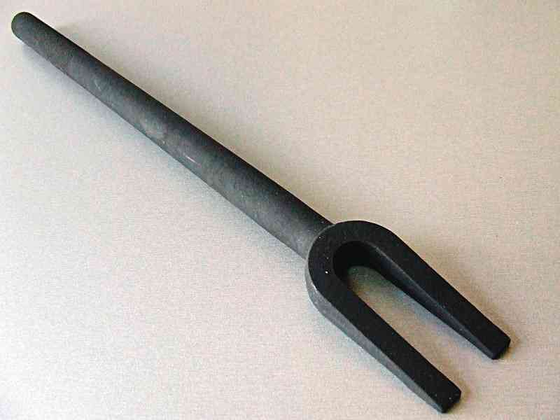 Купить Сервис Ключ 77065     Съёмник рулевых тяг 400мм тип 